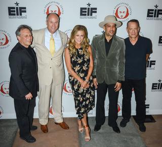 Rita Wilson feet photo thumbnail