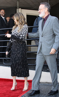 Rita Wilson feet photo thumbnail