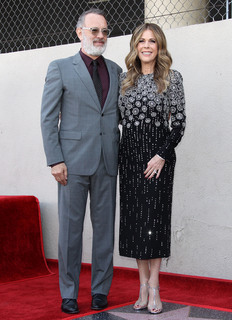 Rita Wilson feet photo thumbnail