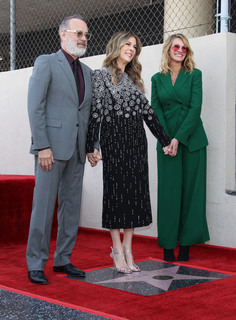 Rita Wilson feet photo thumbnail