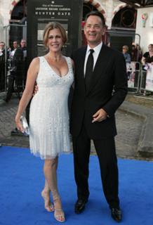 Rita Wilson feet photo thumbnail