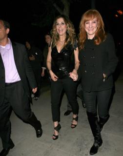 Rita Wilson feet photo thumbnail