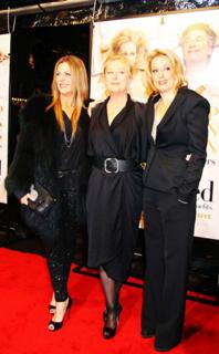 Rita Wilson feet photo thumbnail