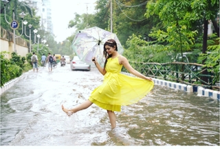 Ritabhari Chakraborty feet photo 12