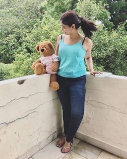 Ritabhari Chakraborty feet photo 7