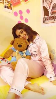 Ritabhari Chakraborty feet photo 16