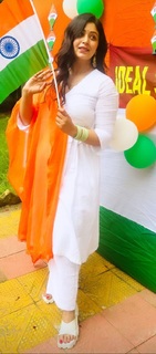 Ritabhari Chakraborty feet photo 8
