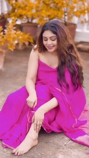 Ritabhari Chakraborty feet photo 8