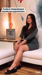 Ritika Badiani feet photo 5