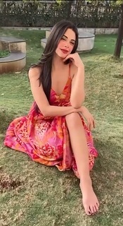 Ritika Badiani feet photo 20