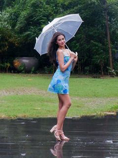 Ritika Badiani feet photo 17