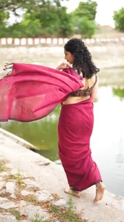 Ritika Singh feet photo 9