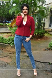 Ritika Singh feet photo 18