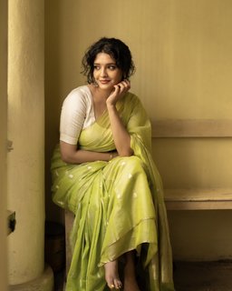 Ritika Singh feet photo 10