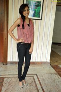 Ritu Varma feet photo 15