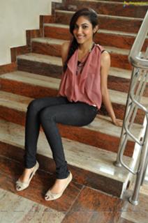 Ritu Varma feet photo 6