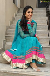 Ritu Varma feet photo 12