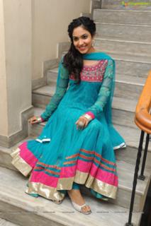 Ritu Varma feet photo 11