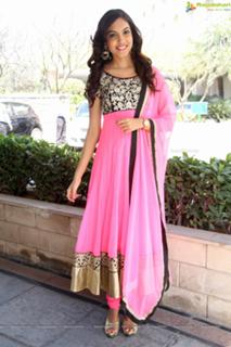 Ritu Varma feet photo 1