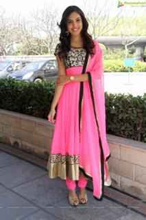 Ritu Varma feet photo 18
