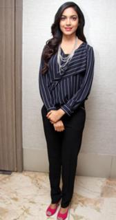 Ritu Varma feet photo 8