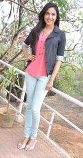 Ritu Varma feet photo 16