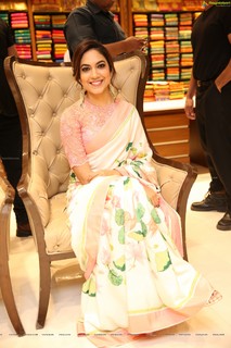 Ritu Varma feet photo 17
