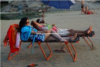 Rituparna Sengupta feet photo 6