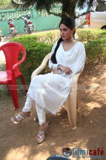 Riya Sen feet photo thumbnail