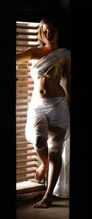 Riya Sen feet photo thumbnail