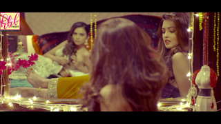 Riya Sen feet photo thumbnail