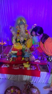 Riya Sen feet photo thumbnail