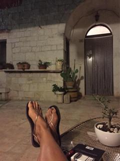 Roberta Beta feet photo 8