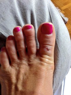 Roberta Beta feet photo 12