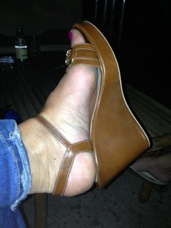 Roberta Beta feet photo 9