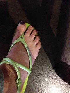 Roberta Beta feet photo 11