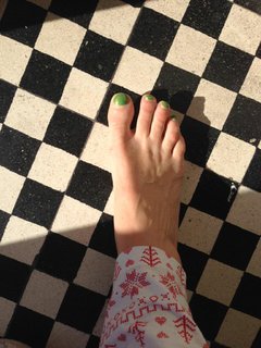 Roberta Beta feet photo 8