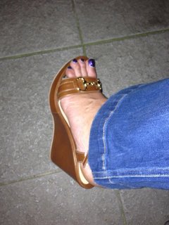 Roberta Beta feet photo 2