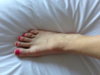 Roberta Beta feet photo 15