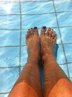 Roberta Beta feet photo 12