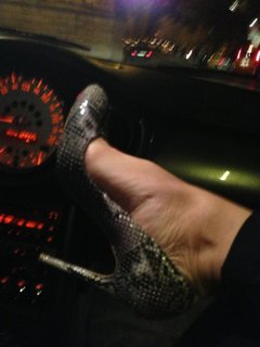 Roberta Beta feet photo 3
