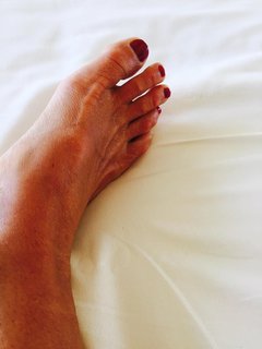 Roberta Beta feet photo 20