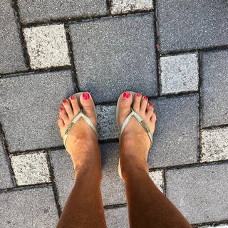 Roberta Beta feet photo 5