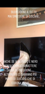 Roberta Beta feet photo 3