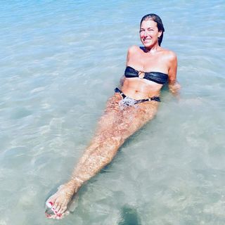 Roberta Beta feet photo 11