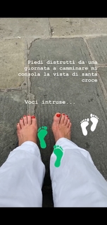 Roberta Beta feet photo 5