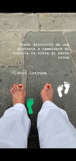 Roberta Beta feet photo 2