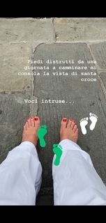 Roberta Beta feet photo 1