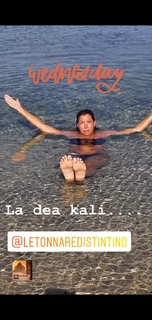Roberta Beta feet photo 6