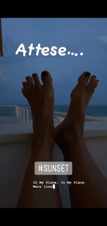 Roberta Beta feet photo 6